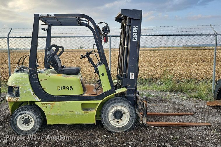 image for item DQ1151 Clark CMP 20L  forklift