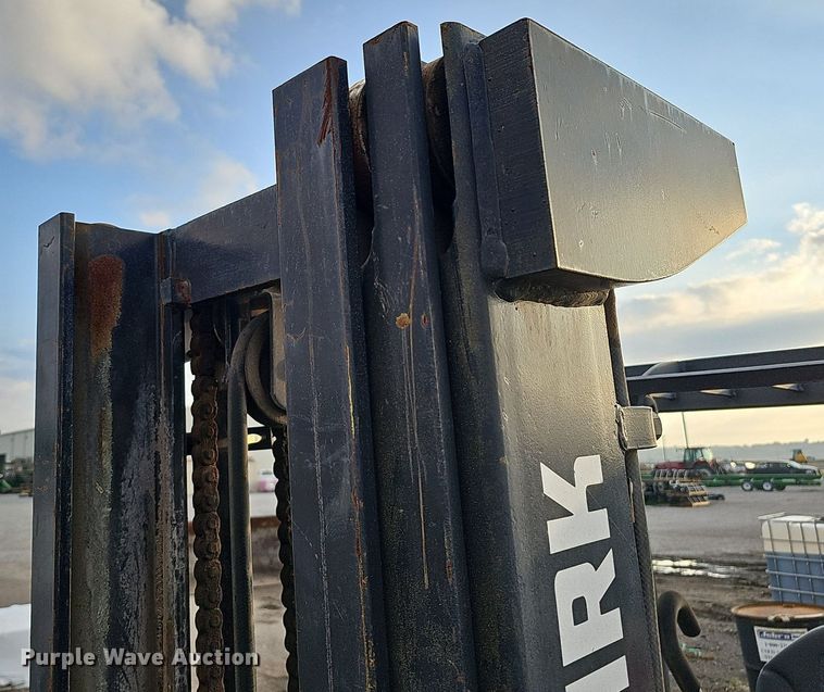 image for item DQ1151 Clark CMP 20L  forklift