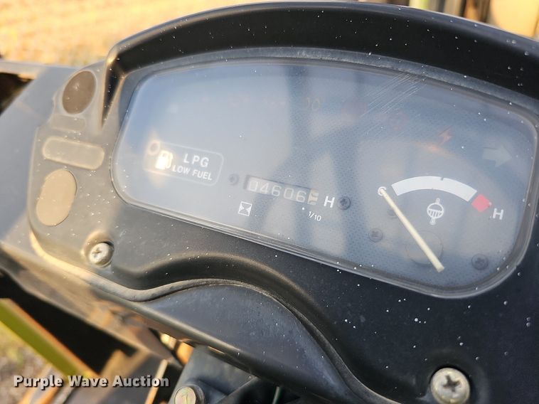 image for item DQ1151 Clark CMP 20L  forklift