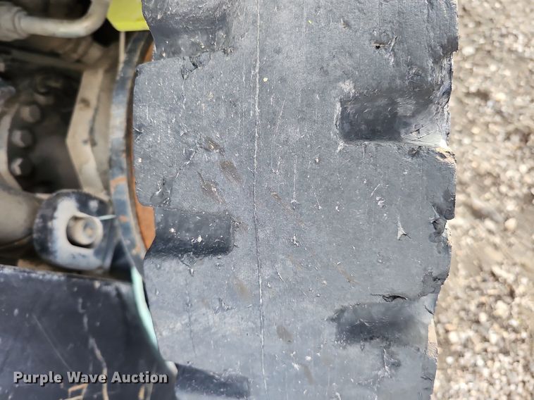 image for item DQ1151 Clark CMP 20L  forklift