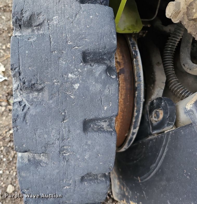 image for item DQ1151 Clark CMP 20L  forklift