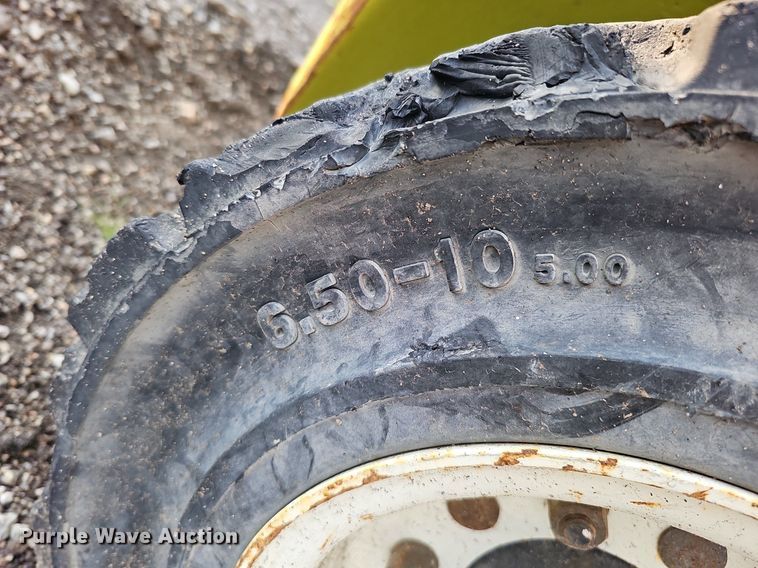 image for item DQ1151 Clark CMP 20L  forklift