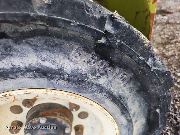 image for item DQ1151 Clark CMP 20L  forklift