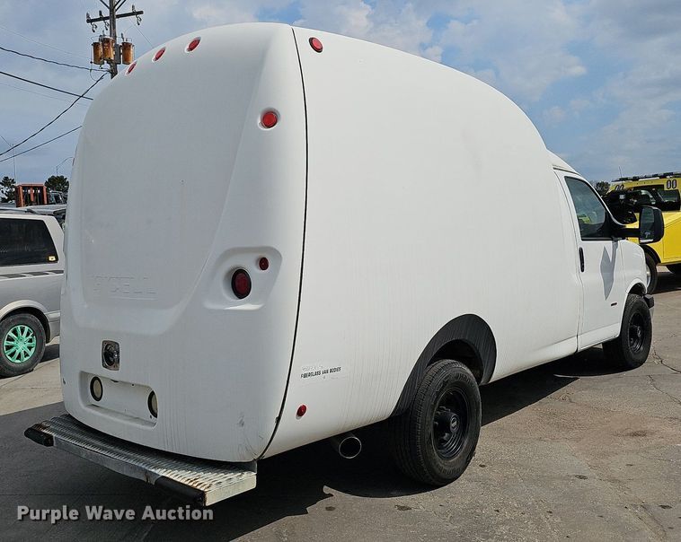 image for item DQ1152 2012 Chevrolet Express 3500  van