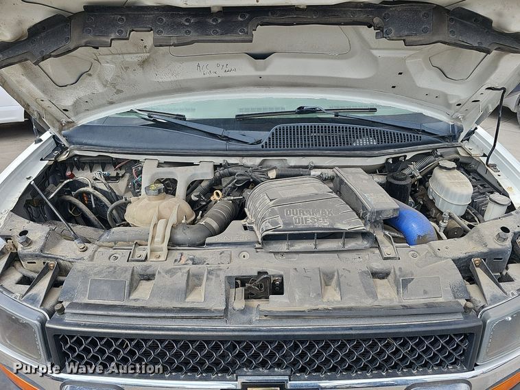 image for item DQ1152 2012 Chevrolet Express 3500  van