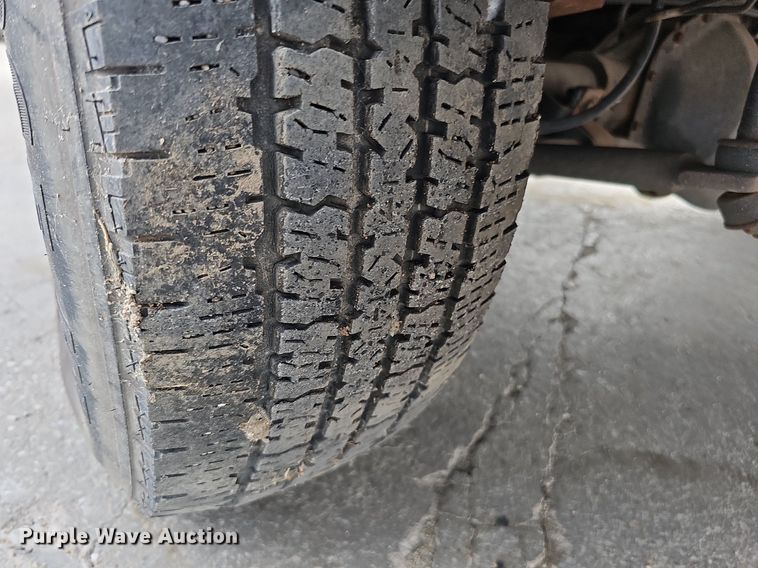 image for item DQ1152 2012 Chevrolet Express 3500  van