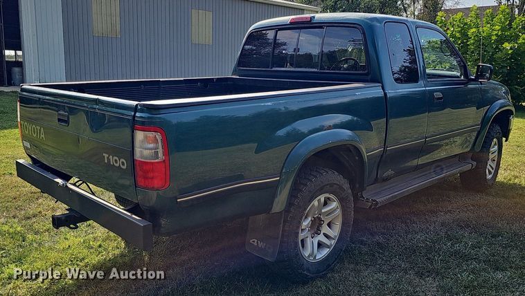image for item DQ1154 1997 Toyota T100  XtraCab pickup truck