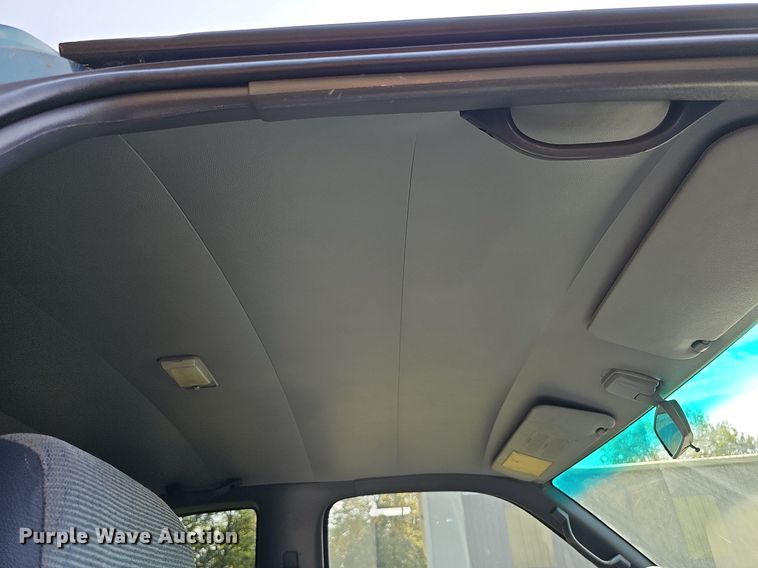 image for item DQ1154 1997 Toyota T100  XtraCab pickup truck