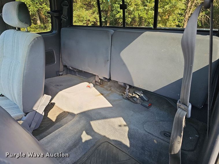 image for item DQ1154 1997 Toyota T100  XtraCab pickup truck