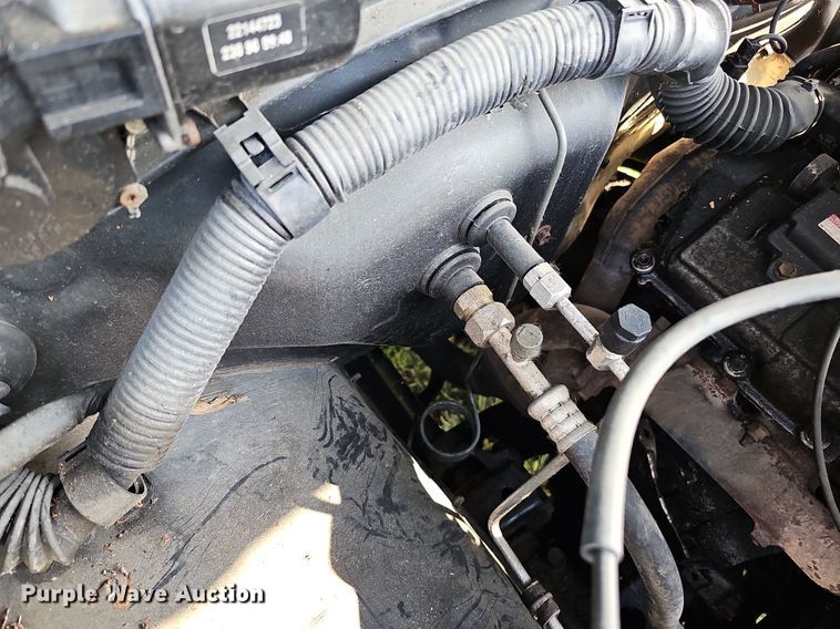 image for item DQ1154 1997 Toyota T100  XtraCab pickup truck