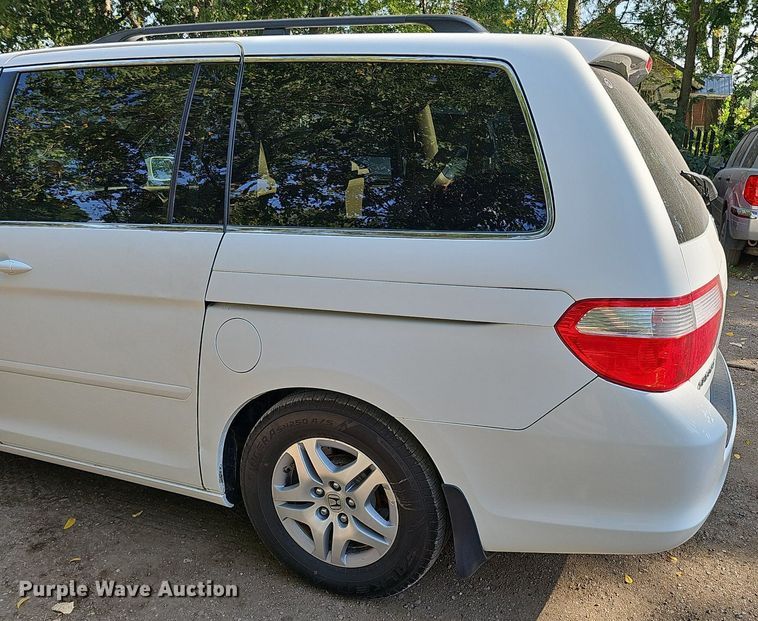 image for item DQ1155 2007 Honda Odyssey  van