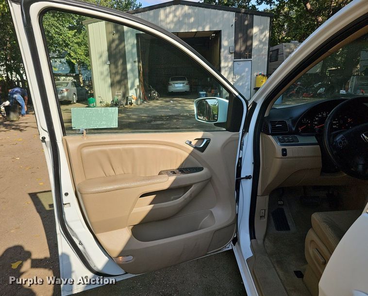 image for item DQ1155 2007 Honda Odyssey  van