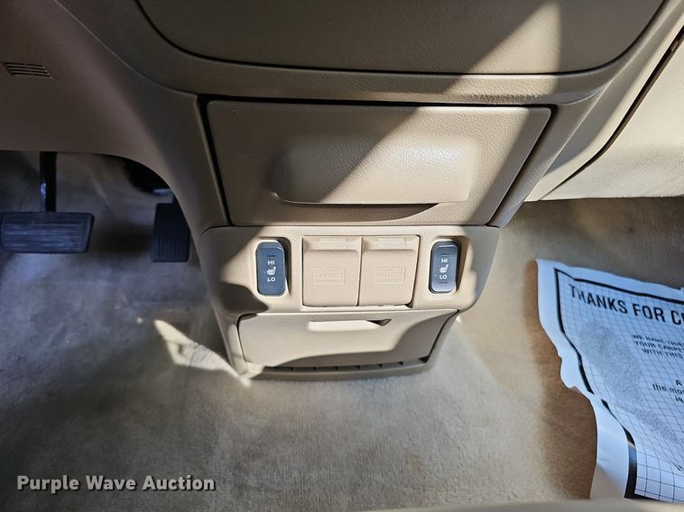 image for item DQ1155 2007 Honda Odyssey  van