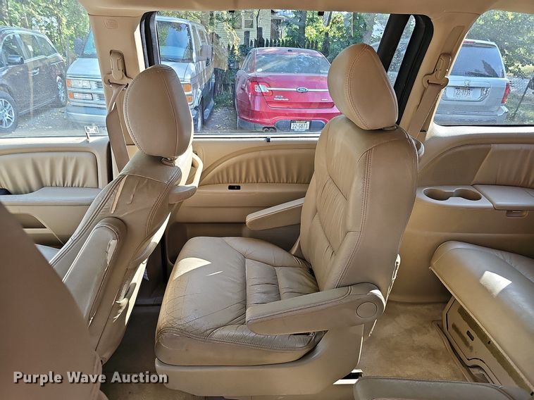 image for item DQ1155 2007 Honda Odyssey  van