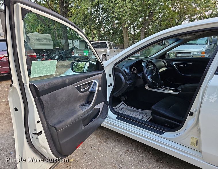 image for item DQ1156 2014 Nissan Altima S