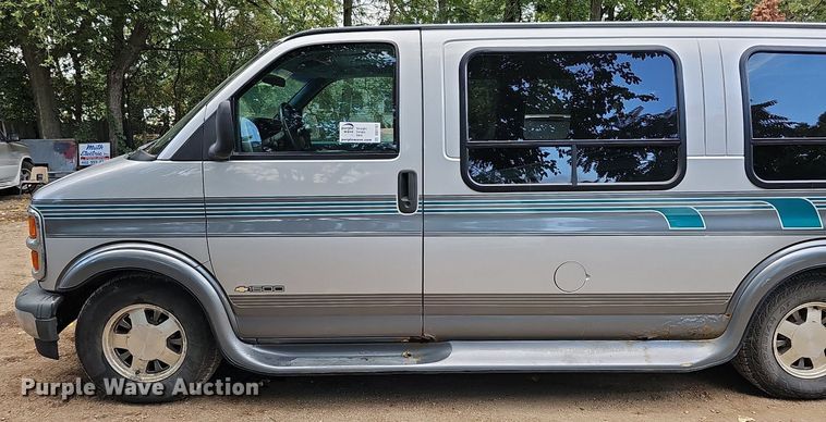image for item DQ1157 1996 Chevrolet 1500 Mystic Edition  van