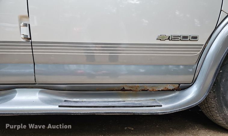 image for item DQ1157 1996 Chevrolet 1500 Mystic Edition  van