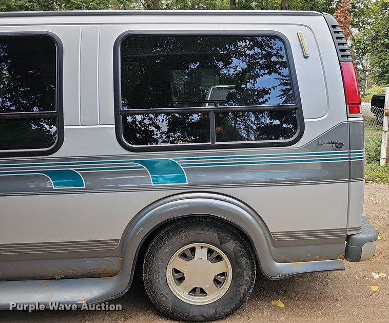 image for item DQ1157 1996 Chevrolet 1500 Mystic Edition  van