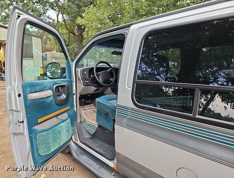 image for item DQ1157 1996 Chevrolet 1500 Mystic Edition  van