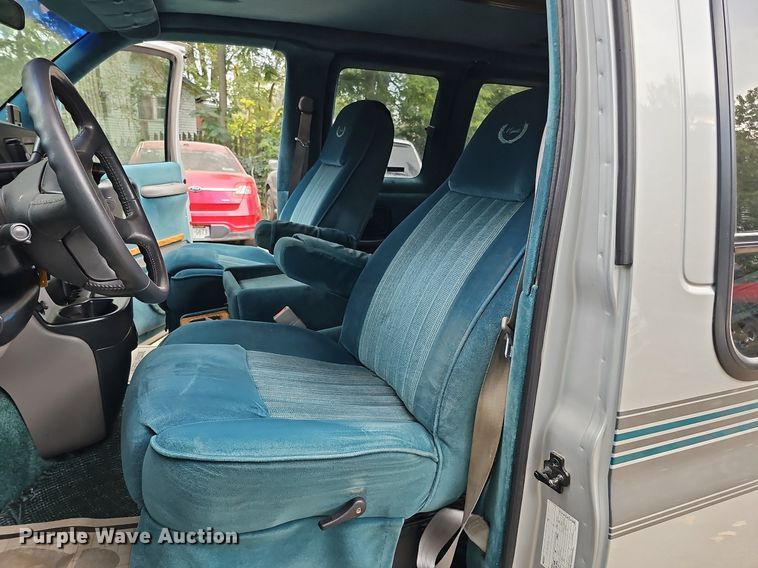 image for item DQ1157 1996 Chevrolet 1500 Mystic Edition  van