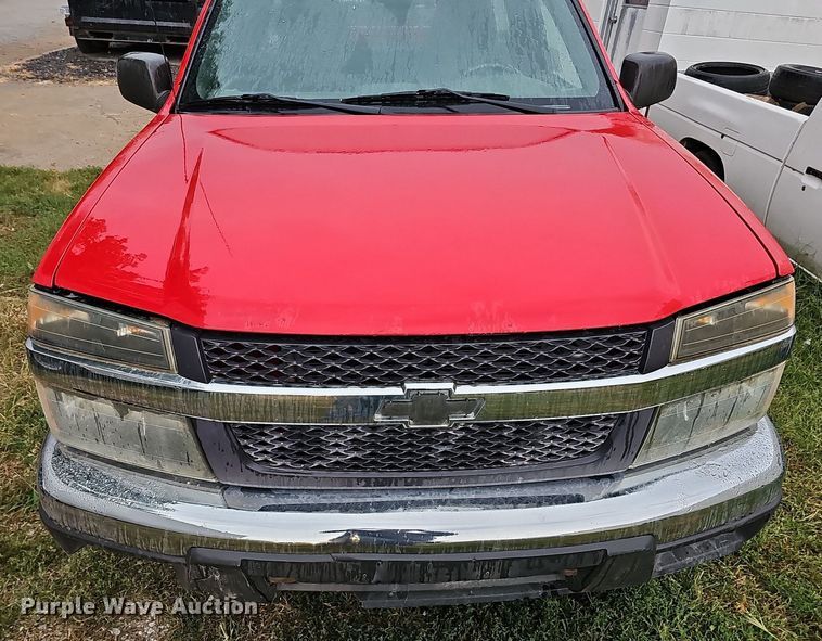 image for item DQ1159 2005 Chevrolet Colorado LS  pickup truck