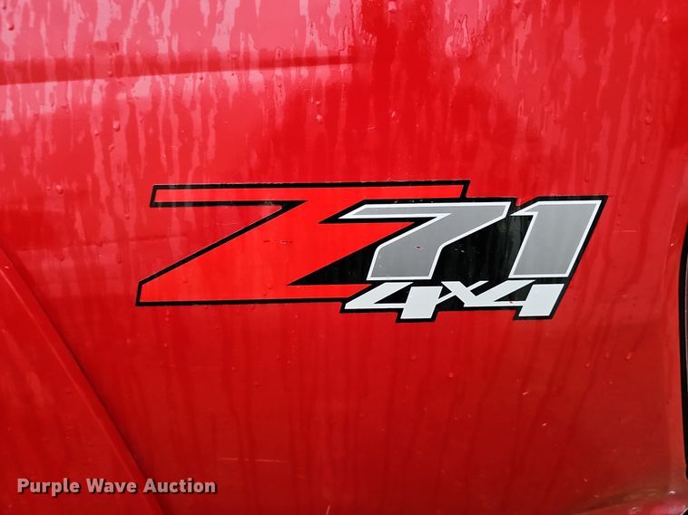 image for item DQ1159 2005 Chevrolet Colorado LS  pickup truck