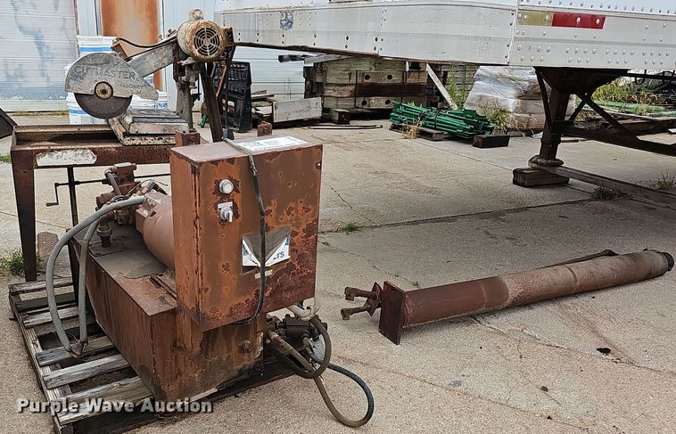 image for item DQ1162 Tools