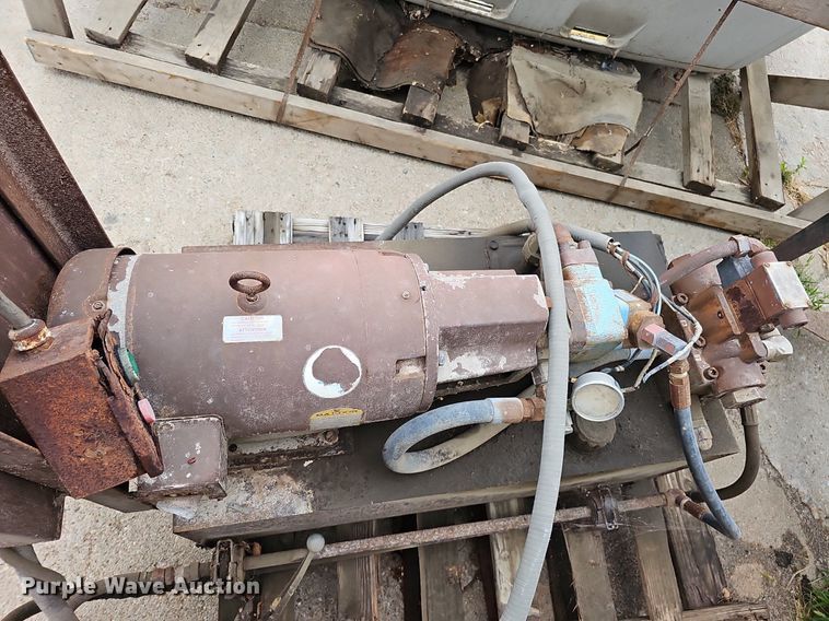 image for item DQ1162 Tools