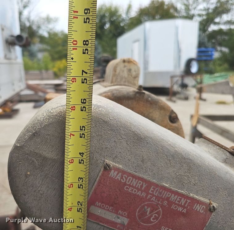 image for item DQ1162 Tools