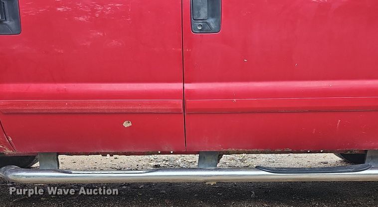 image for item DQ1163 2002 Ford F250 Super Duty Lariat  Crew Cab pickup truck