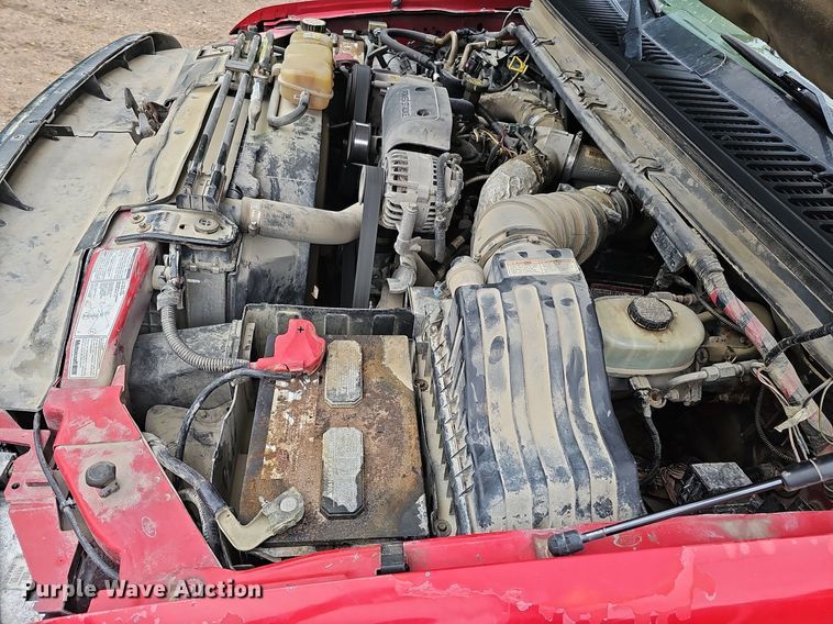 image for item DQ1163 2002 Ford F250 Super Duty Lariat  Crew Cab pickup truck