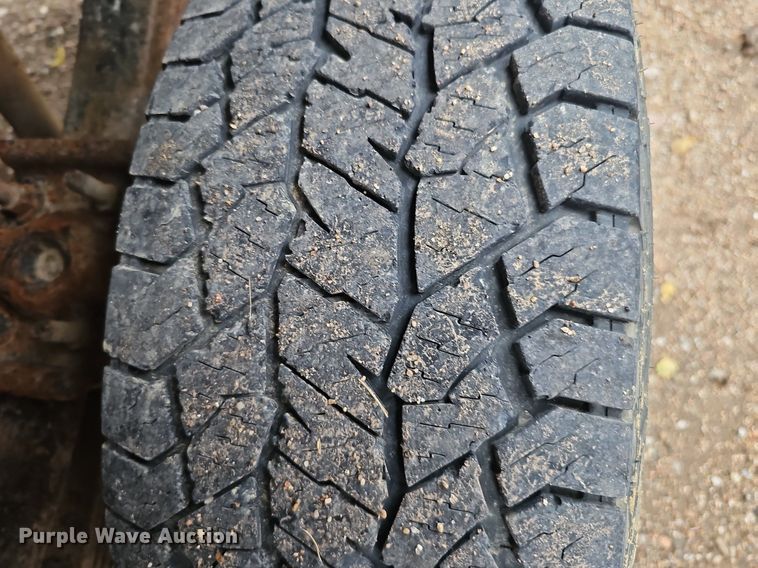 image for item DQ1163 2002 Ford F250 Super Duty Lariat  Crew Cab pickup truck