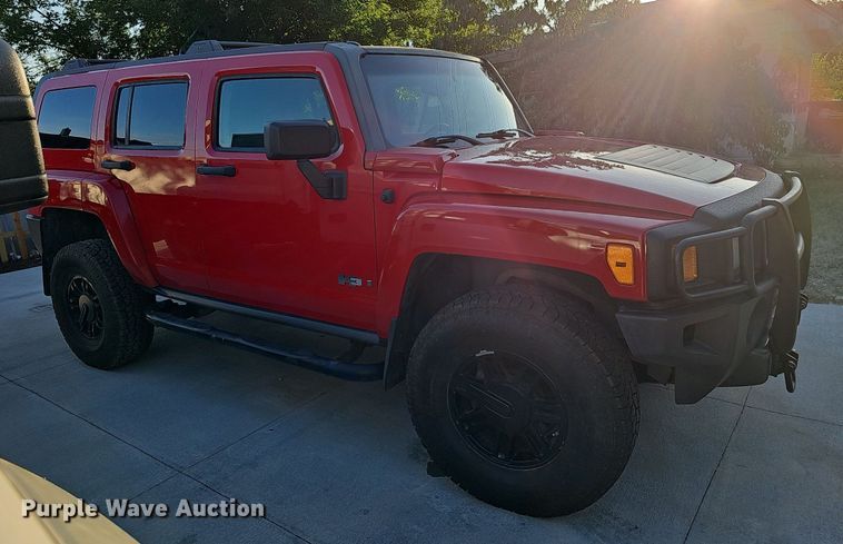 image for item DQ1164 2006 Hummer H3  SUV