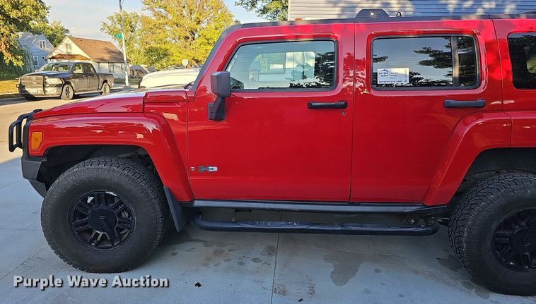 image for item DQ1164 2006 Hummer H3  SUV