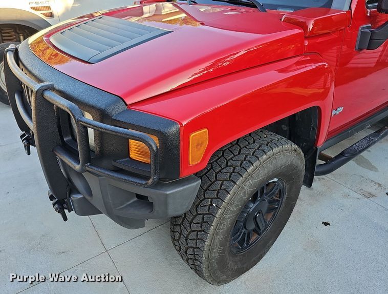 image for item DQ1164 2006 Hummer H3  SUV