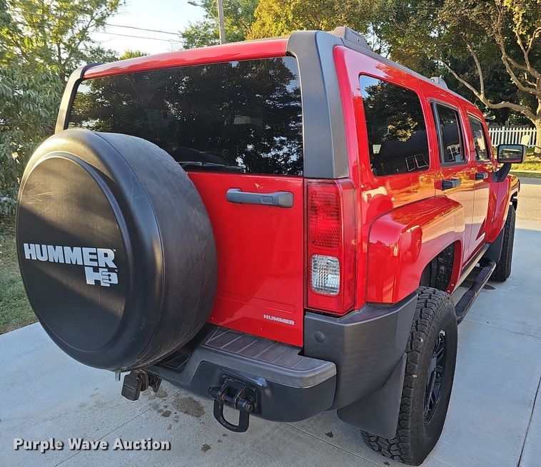 image for item DQ1164 2006 Hummer H3  SUV