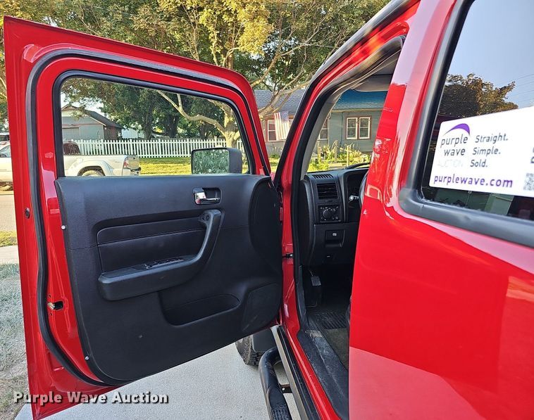 image for item DQ1164 2006 Hummer H3  SUV