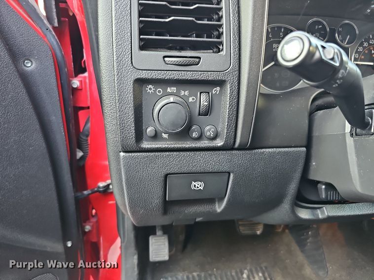 image for item DQ1164 2006 Hummer H3  SUV