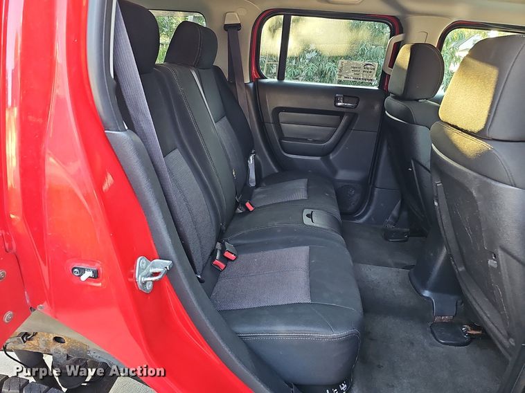image for item DQ1164 2006 Hummer H3  SUV