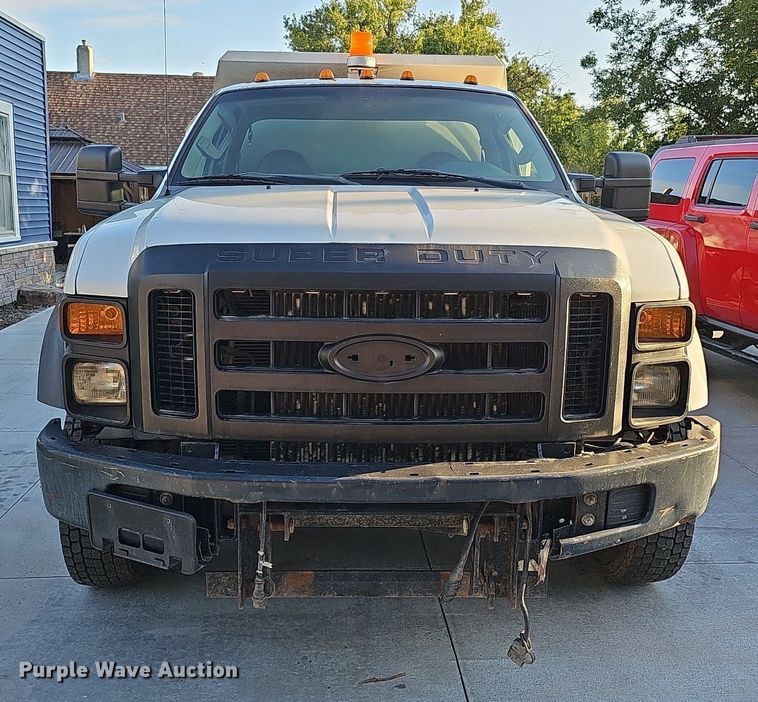 image for item DQ1165 2008 Ford F550 Super Duty  dump truck