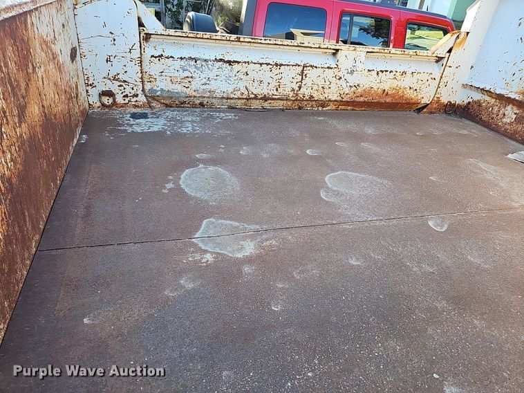 image for item DQ1165 2008 Ford F550 Super Duty  dump truck