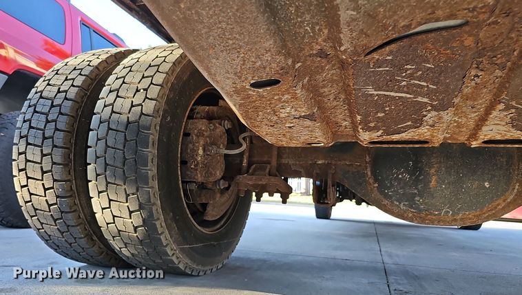 image for item DQ1165 2008 Ford F550 Super Duty  dump truck