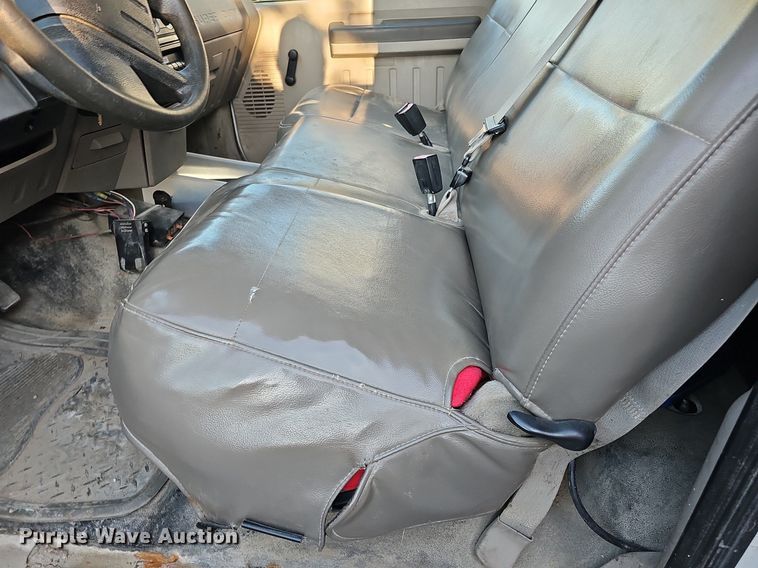 image for item DQ1165 2008 Ford F550 Super Duty  dump truck