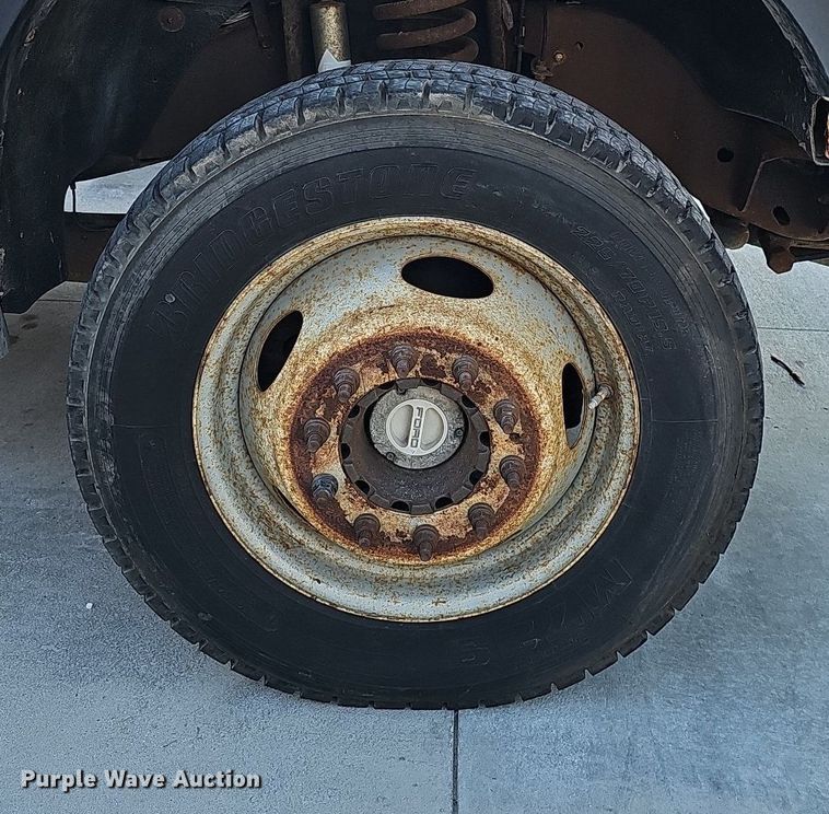 image for item DQ1165 2008 Ford F550 Super Duty  dump truck