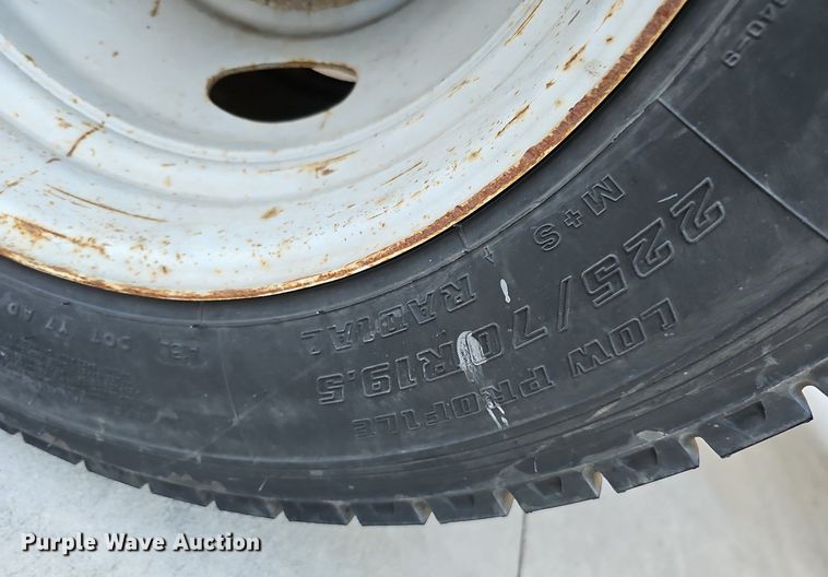 image for item DQ1165 2008 Ford F550 Super Duty  dump truck