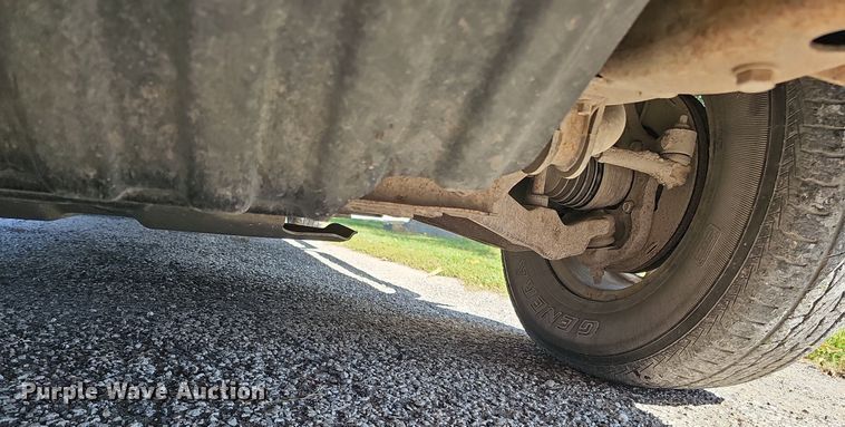 image for item DQ1184 2005 Chevrolet Silverado 2500HD  Ext. Cab pickup truck