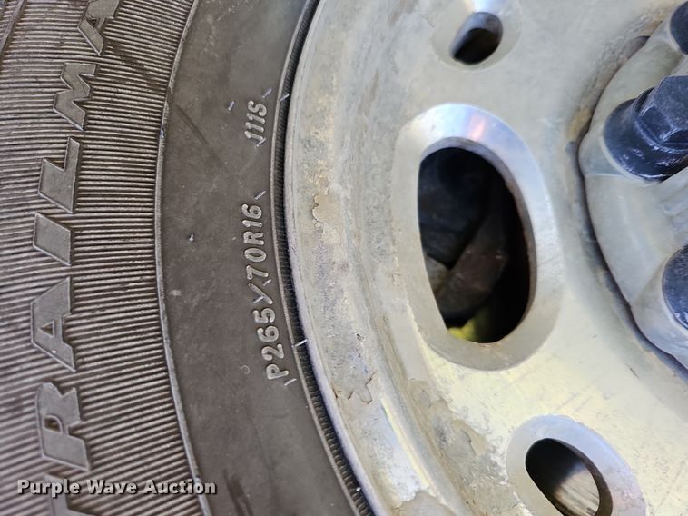 image for item DQ1184 2005 Chevrolet Silverado 2500HD  Ext. Cab pickup truck