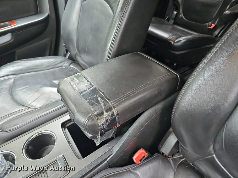 image for item DQ1193 2009 Chevrolet Traverse LT  SUV