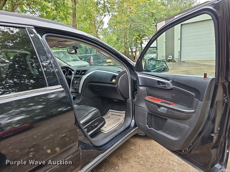 image for item DQ1193 2009 Chevrolet Traverse LT  SUV
