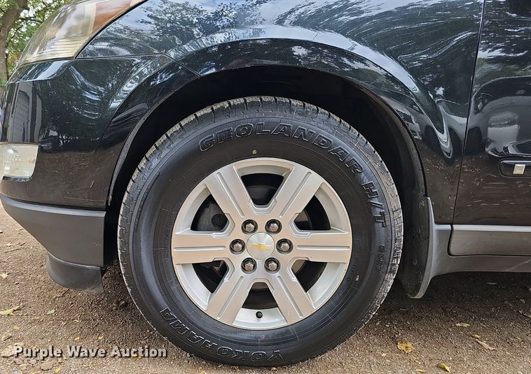 image for item DQ1193 2009 Chevrolet Traverse LT  SUV